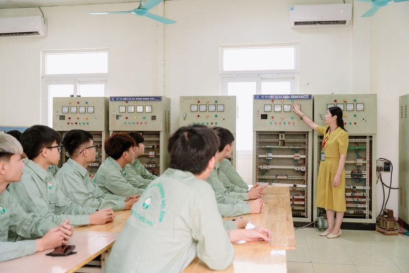 Công nghệ kỹ thuật điện, điện tử