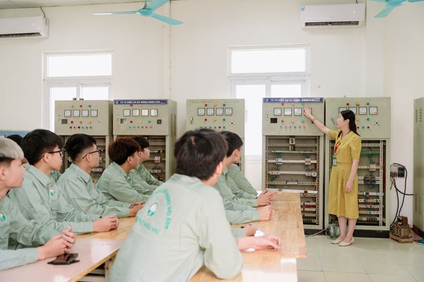 Công nghệ kỹ thuật điện, điện tử